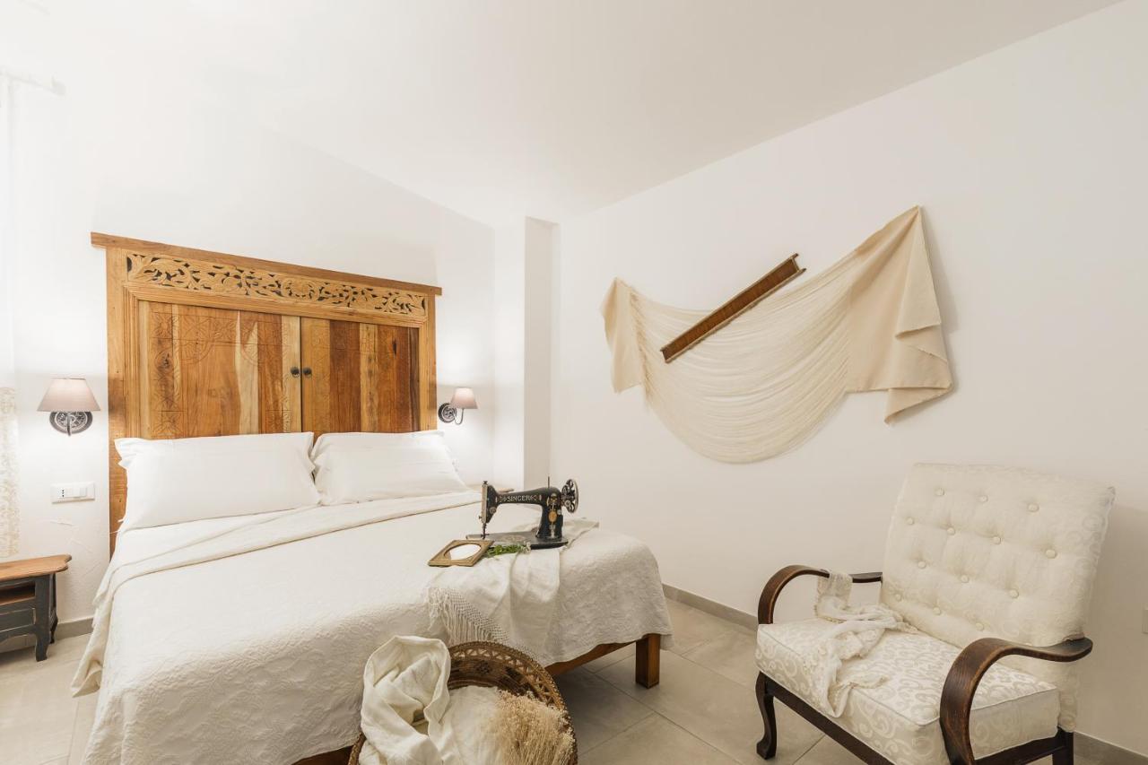 B&B Antico Telaio Santa Maria Navarrese Exterior photo
