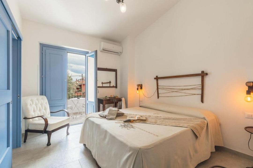B&B Antico Telaio Santa Maria Navarrese Exterior photo